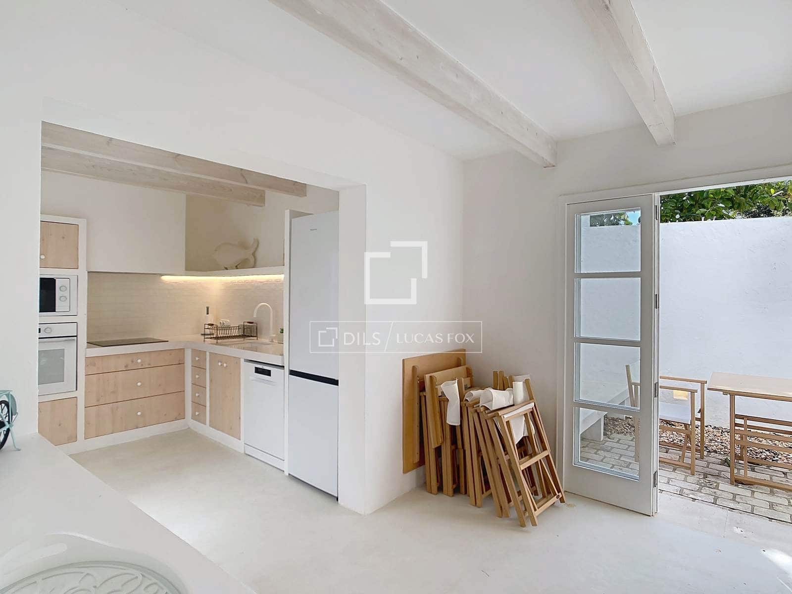 4 soveværelse Villa til salg i Ciutadella de Menorca - € 875.000 (Ref: 9747140)