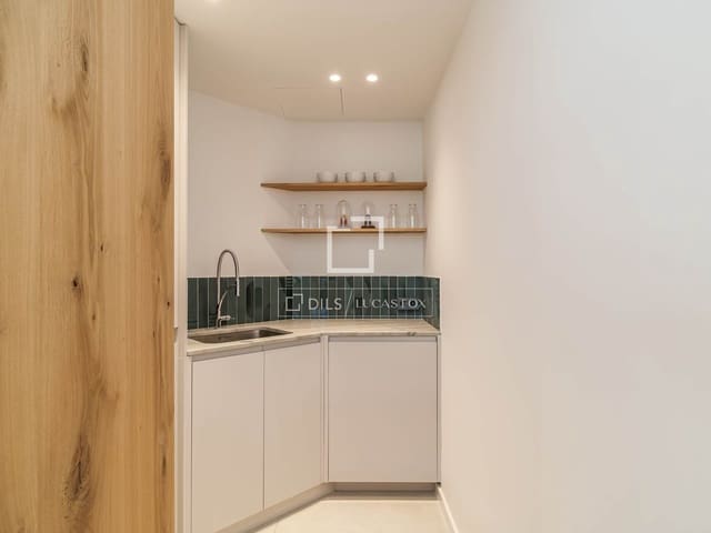 3 makuuhuone Huoneisto myytävänä paikassa Barcelona kaupunki mukana 
autotalli - 895 000 € (Ref: 9748212)