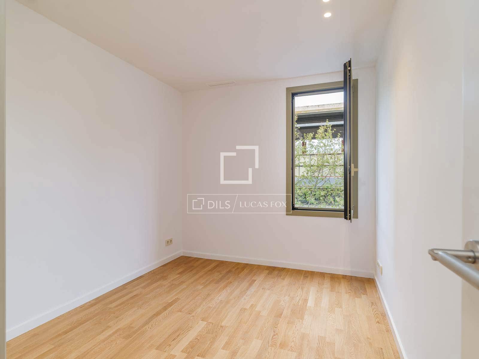 3 makuuhuone Huoneisto myytävänä paikassa Barcelona kaupunki mukana 
autotalli - 895 000 € (Ref: 9748212)