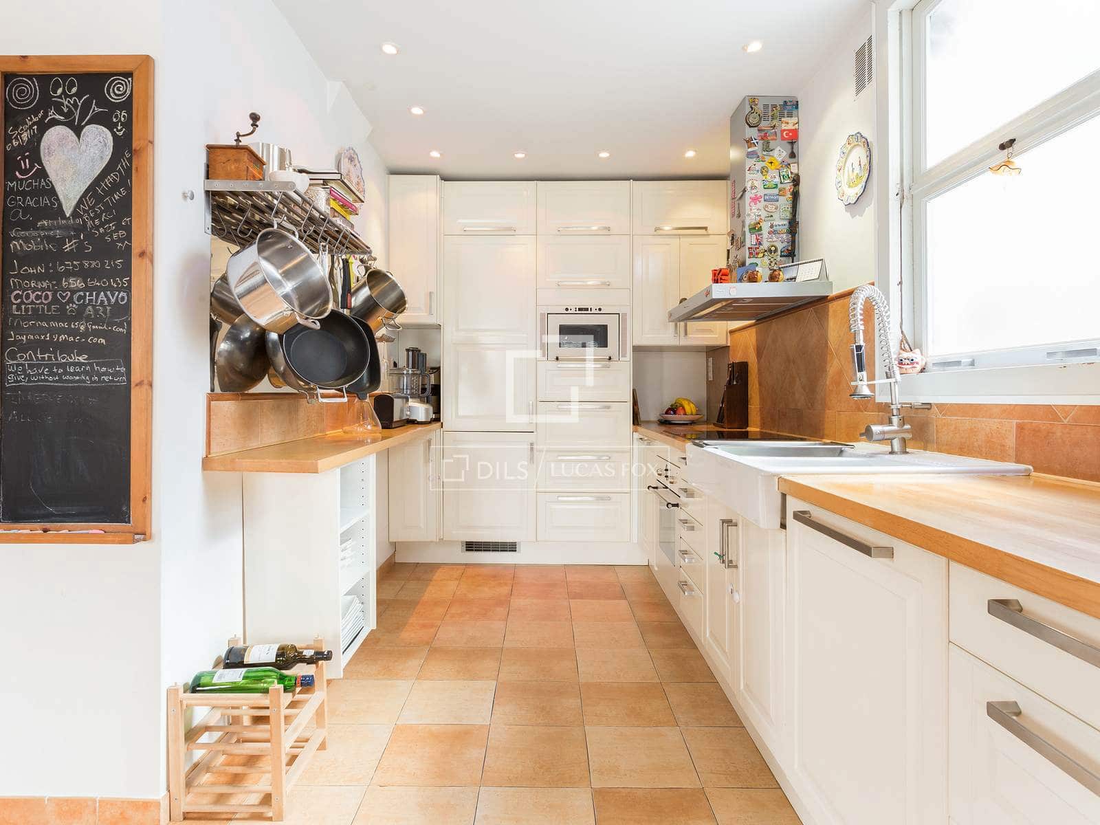 3 makuuhuone Huoneisto myytävänä paikassa Barcelona kaupunki - 1 200 000 € (Ref: 9748213)