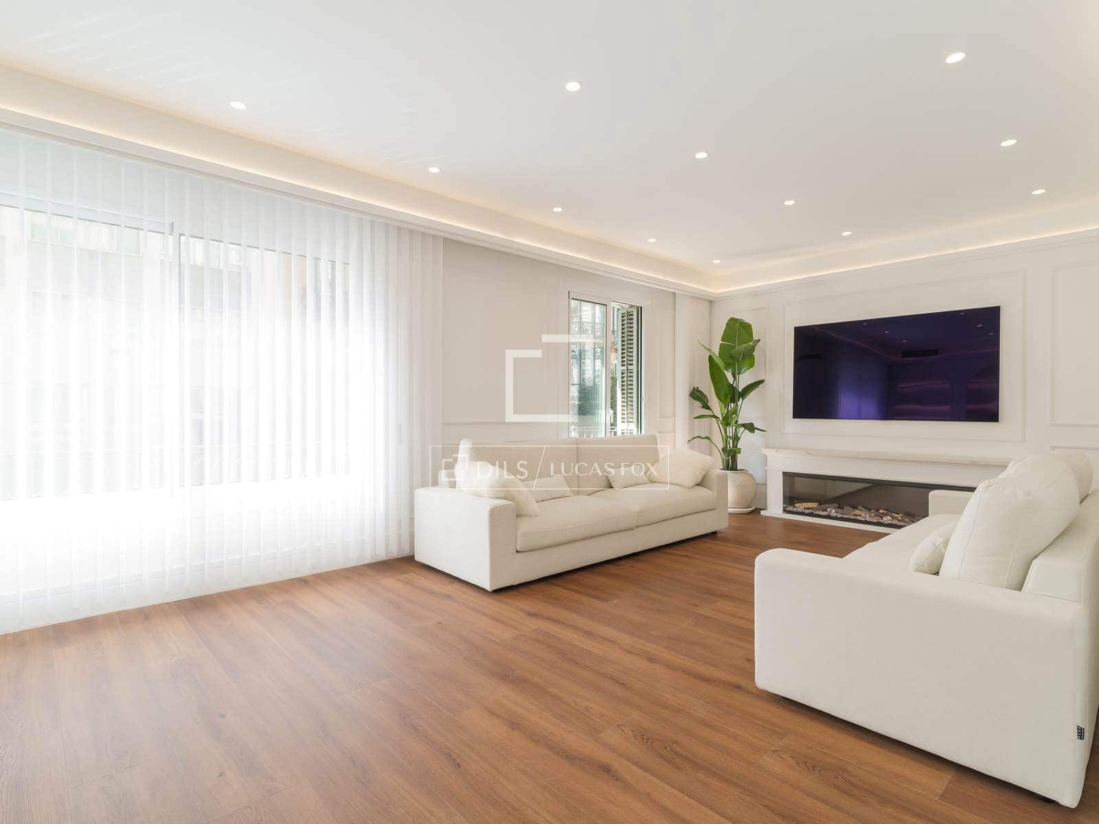 Apartamento de 5 habitaciones en Barcelona ciudad en venta - 2.100.000 € (Ref: 9748351)