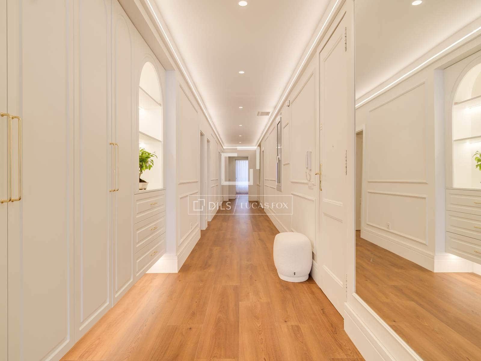 Apartamento de 5 habitaciones en Barcelona ciudad en venta - 2.100.000 € (Ref: 9748351)