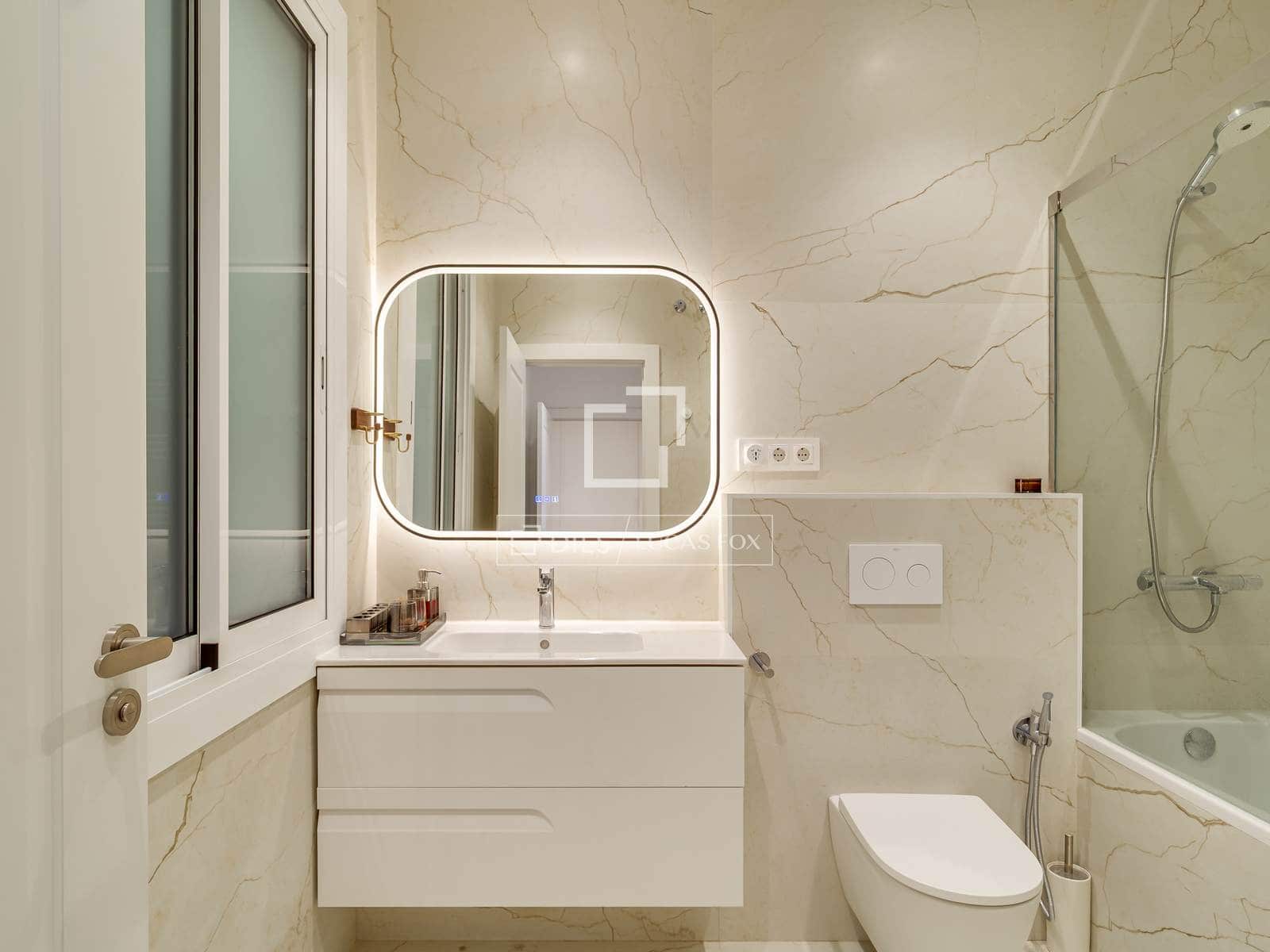 Apartamento de 5 habitaciones en Barcelona ciudad en venta - 2.100.000 € (Ref: 9748351)