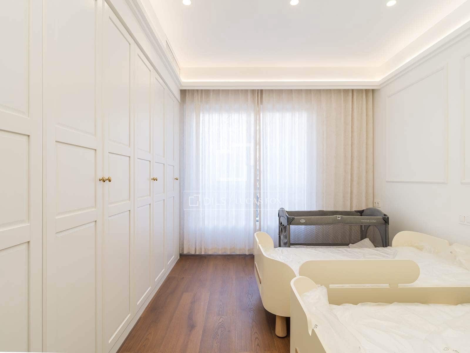 Apartamento de 5 habitaciones en Barcelona ciudad en venta - 2.100.000 € (Ref: 9748351)