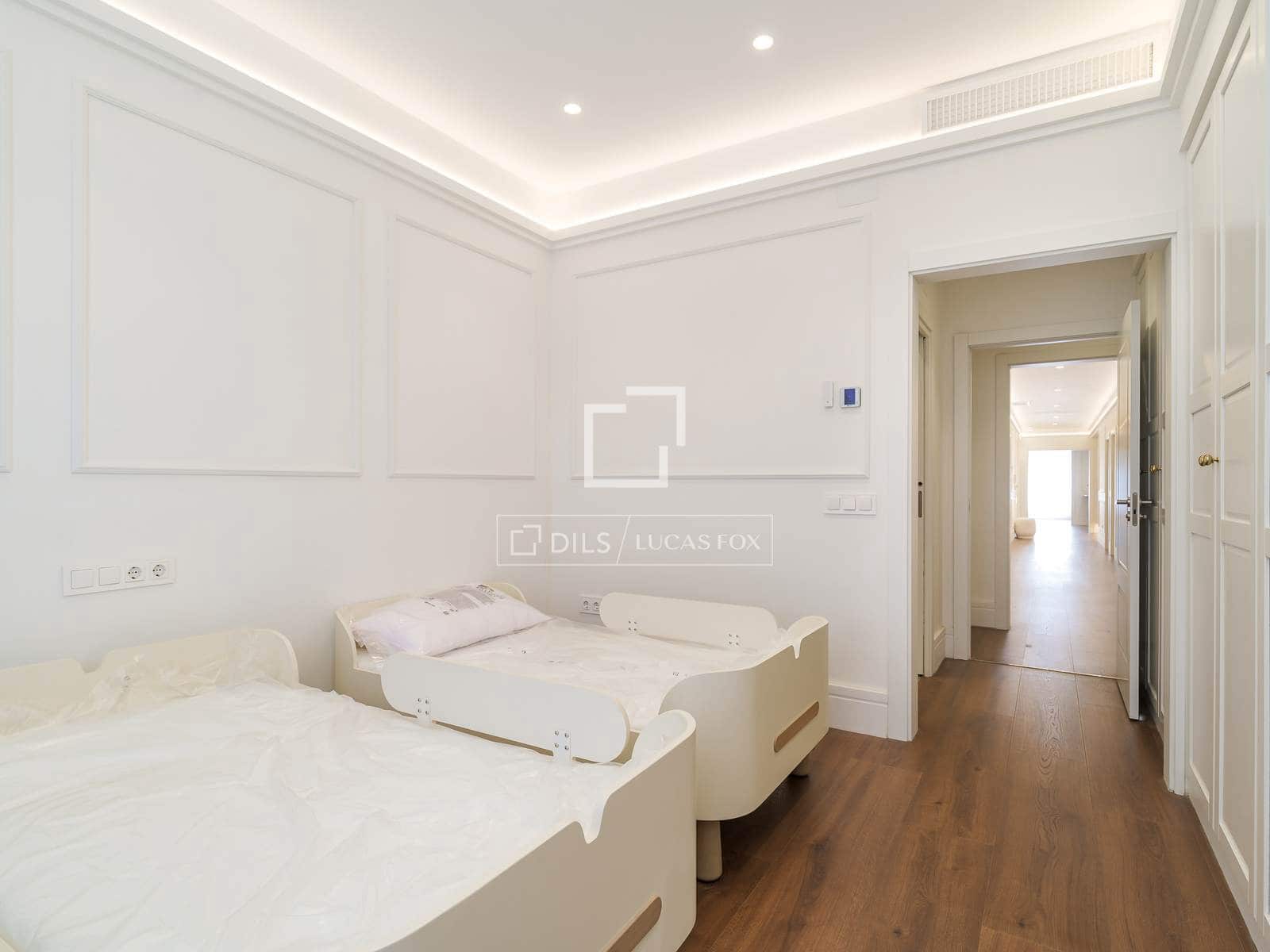 Apartamento de 5 habitaciones en Barcelona ciudad en venta - 2.100.000 € (Ref: 9748351)