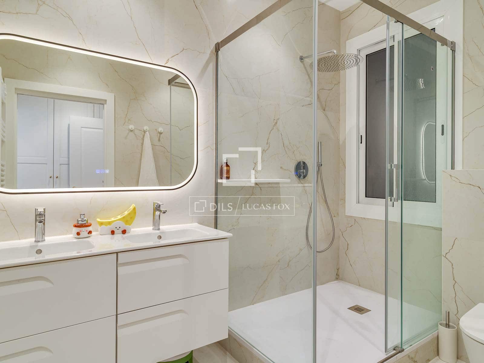 Apartamento de 5 habitaciones en Barcelona ciudad en venta - 2.100.000 € (Ref: 9748351)