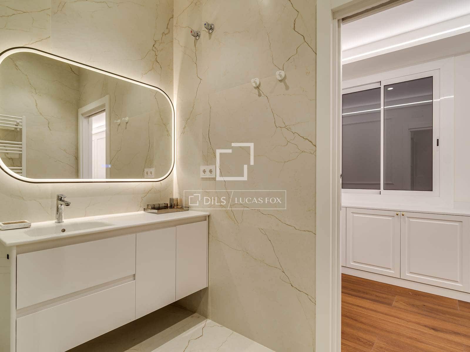 Apartamento de 5 habitaciones en Barcelona ciudad en venta - 2.100.000 € (Ref: 9748351)