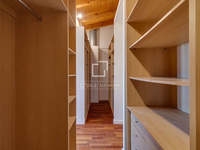 5 soveværelse Villa til leje i Barcelona by med garage - € 5.900 (Ref: 9748352)