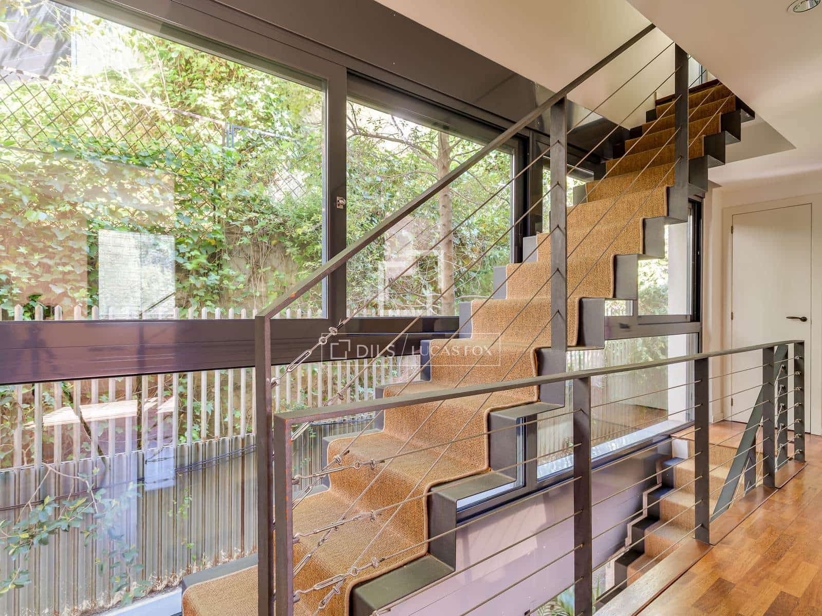 5 soveværelse Villa til leje i Barcelona by med garage - € 5.900 (Ref: 9748352)