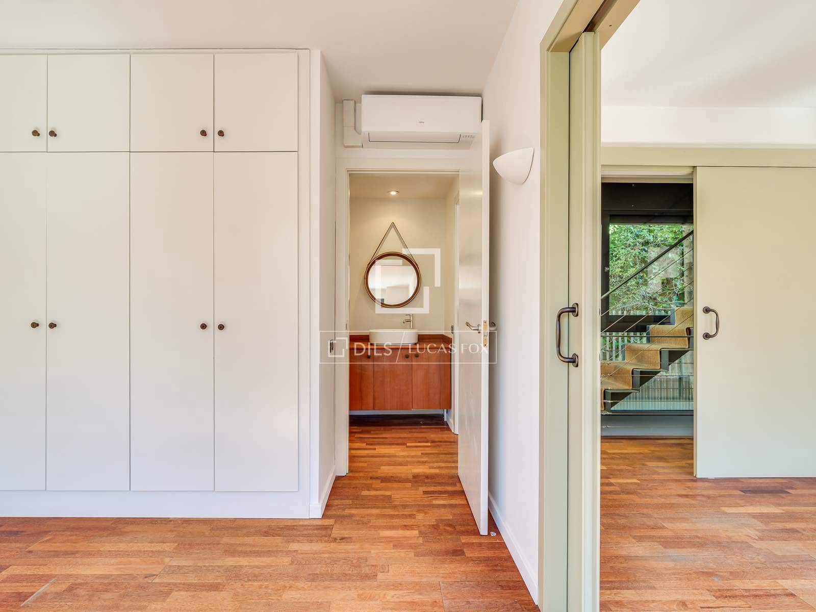 5 soveværelse Villa til leje i Barcelona by med garage - € 5.900 (Ref: 9748352)