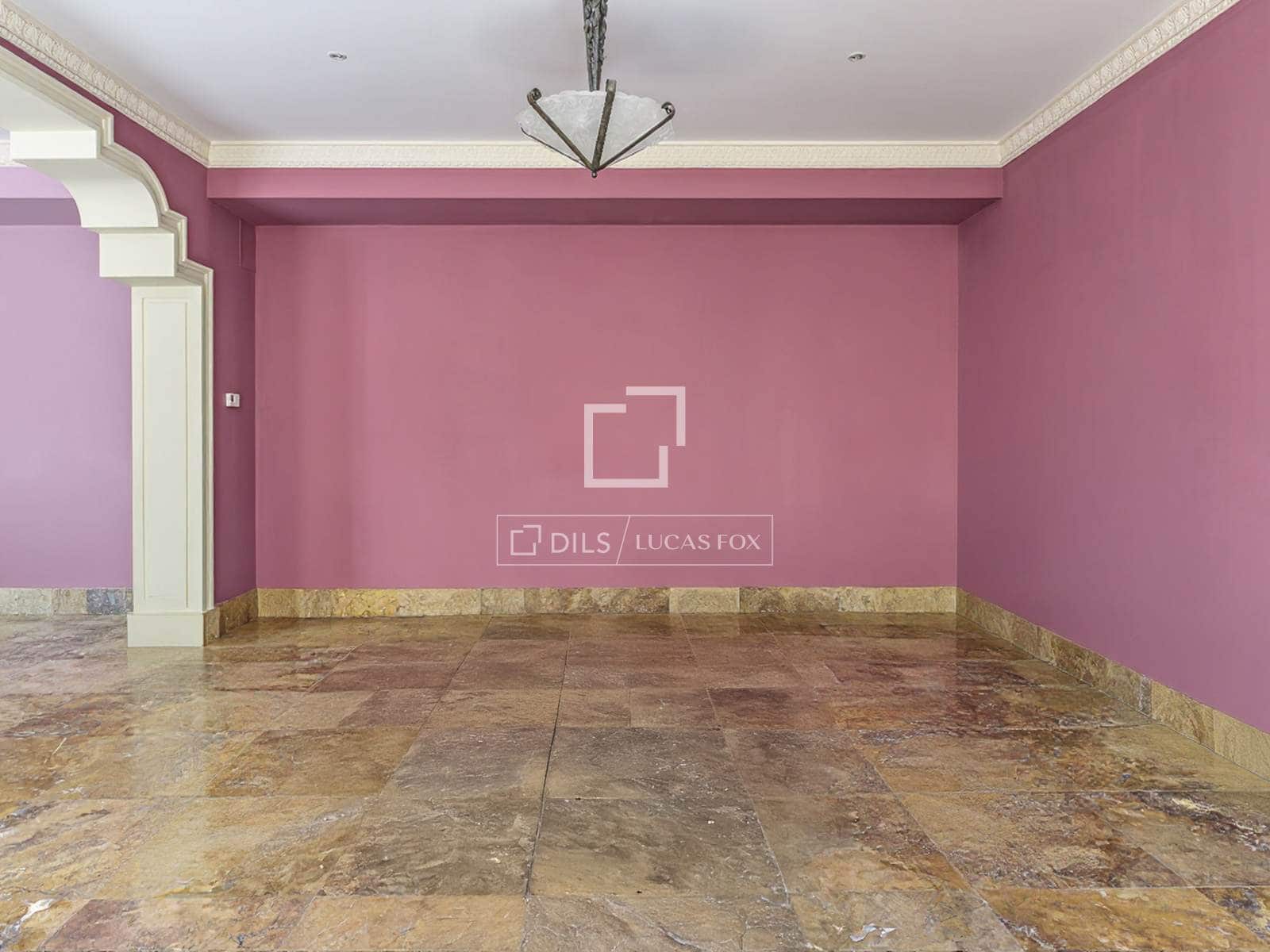 2 bedroom Apartment for sale in Madrid city with garage - € 5,500,000 (Ref: 9748353)