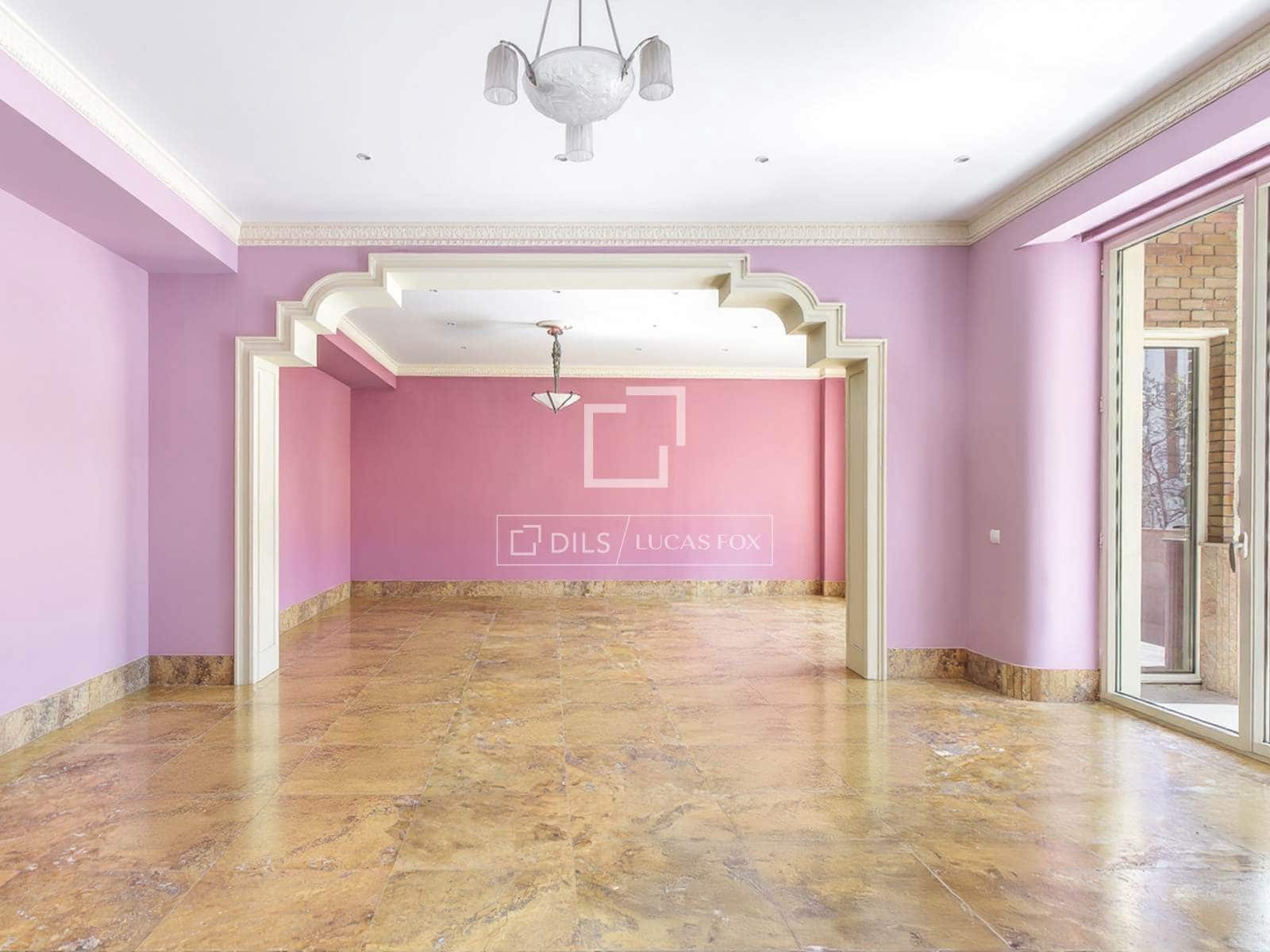 2 bedroom Apartment for sale in Madrid city with garage - € 5,500,000 (Ref: 9748353)