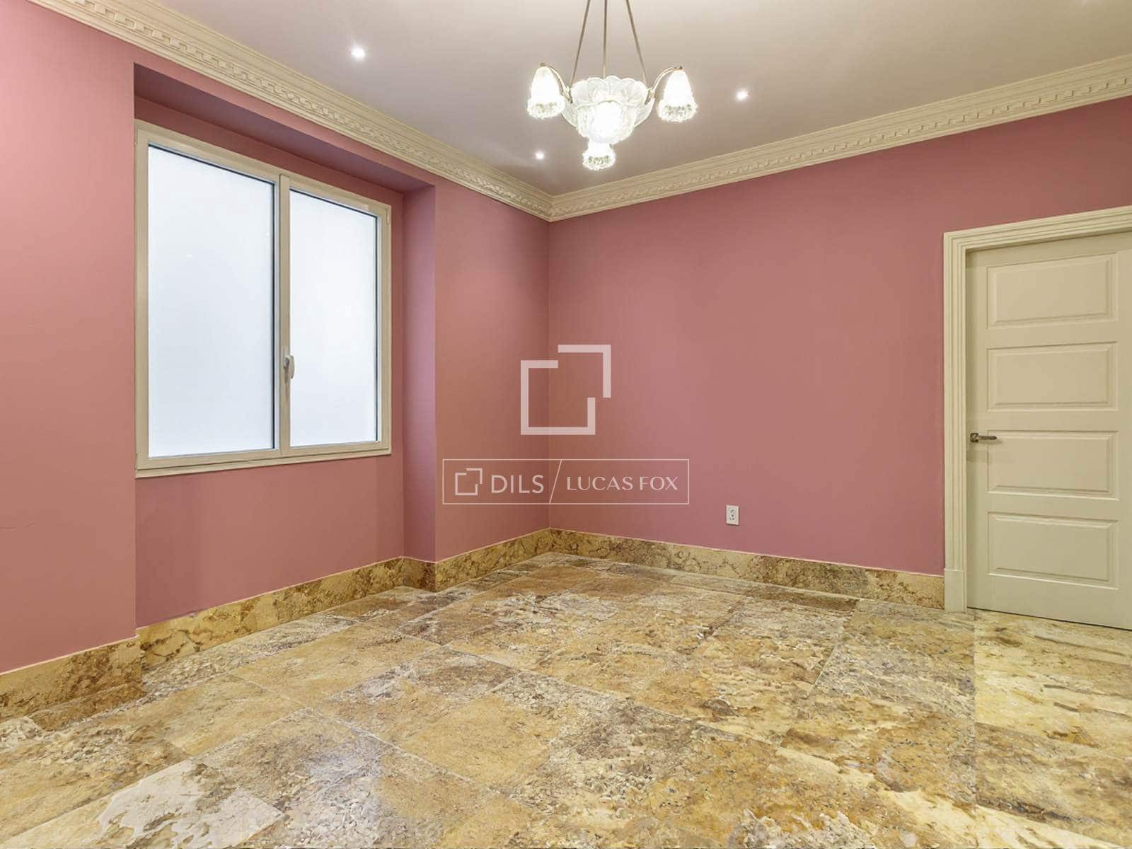 2 bedroom Apartment for sale in Madrid city with garage - € 5,500,000 (Ref: 9748353)