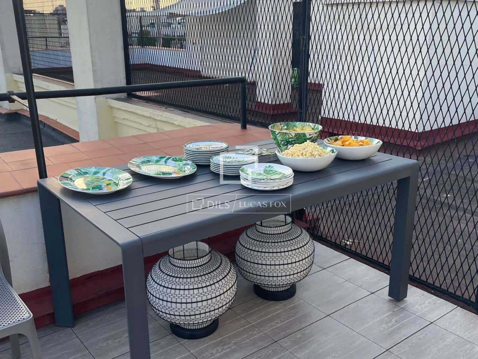 2 bedroom Apartment for sale in Madrid city with garage - € 5,500,000 (Ref: 9748353)