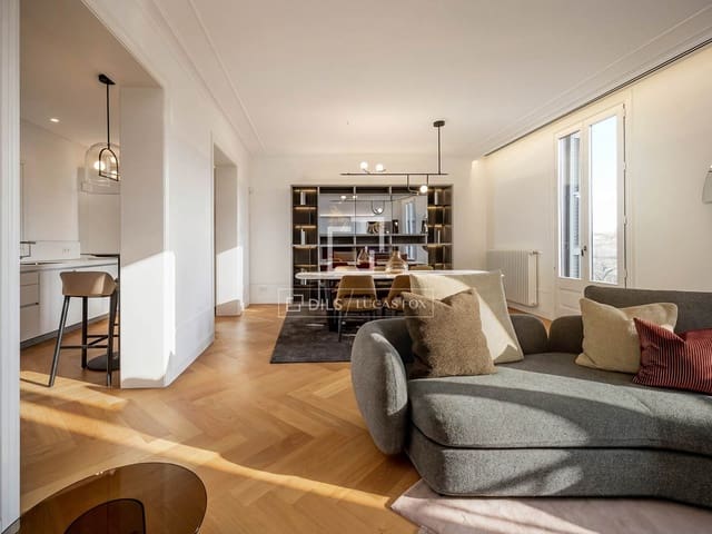 3 camera da letto Appartamento in vendita in Barcelona città con piscina - 2.300.000 € (Rif: 9748355)