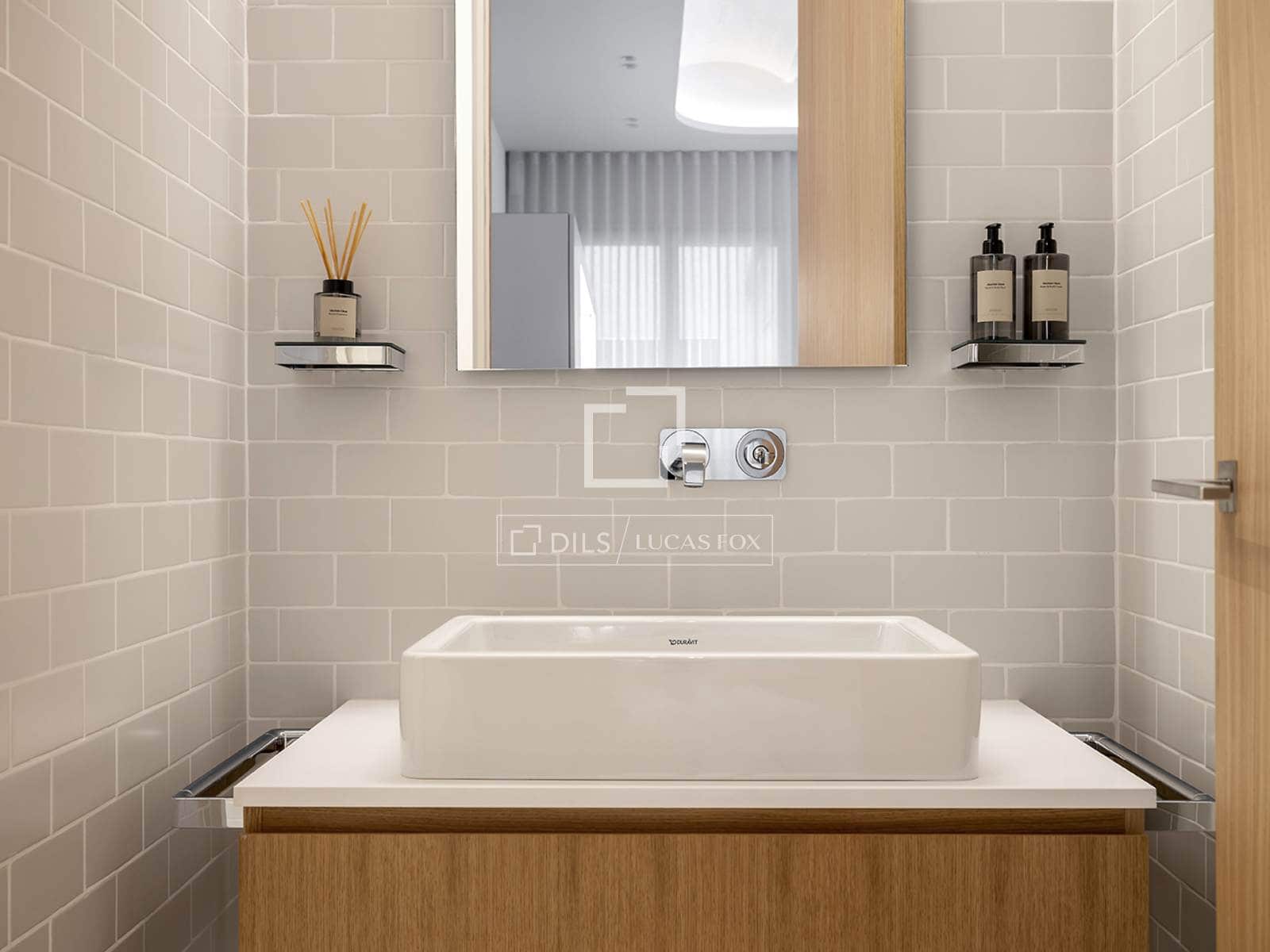 Apartamento de 2 habitaciones en Barcelona ciudad en venta con piscina - 2.200.000 € (Ref: 9748357)