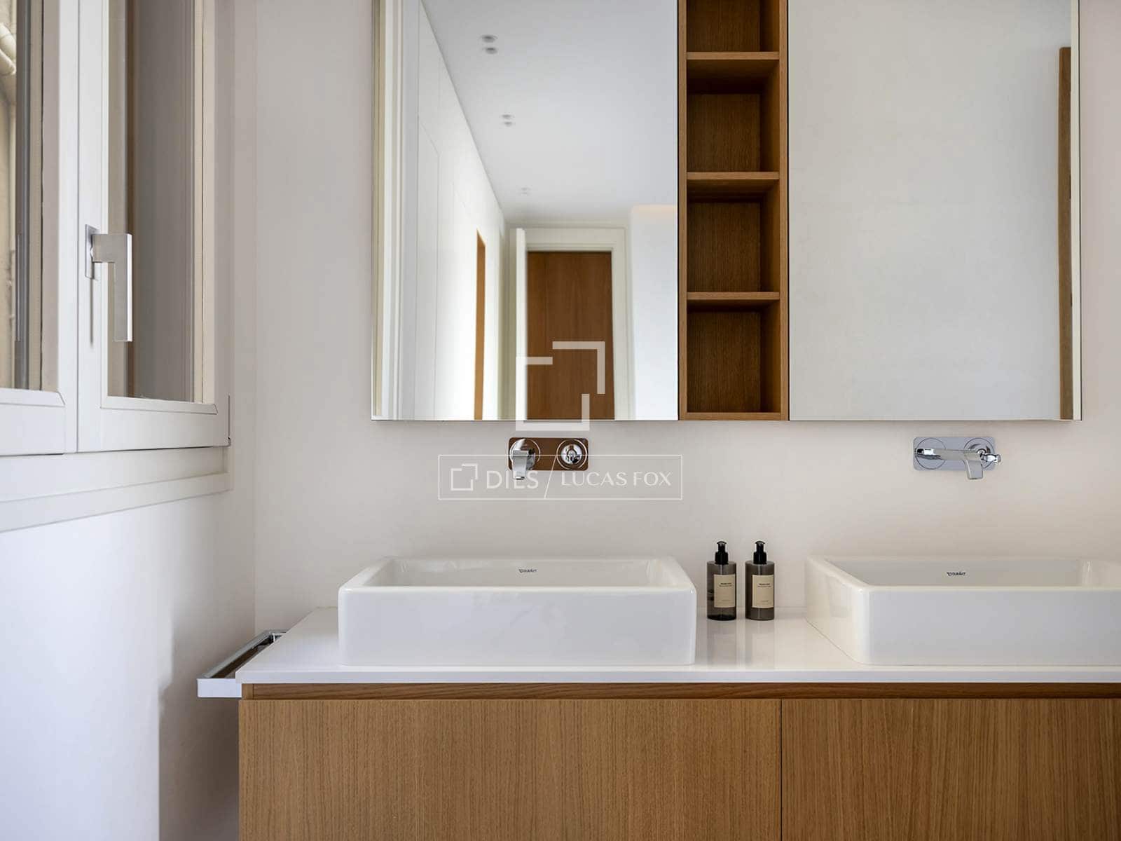 Apartamento de 2 habitaciones en Barcelona ciudad en venta con piscina - 2.200.000 € (Ref: 9748357)