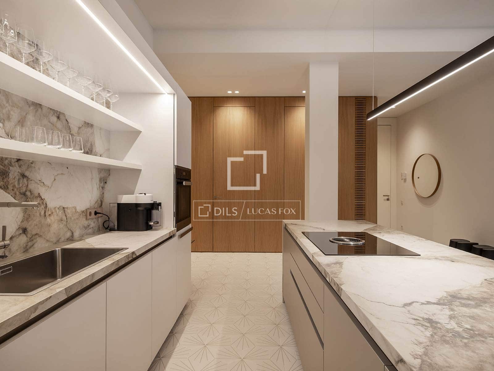 Apartamento de 2 habitaciones en Barcelona ciudad en venta con piscina - 2.200.000 € (Ref: 9748357)