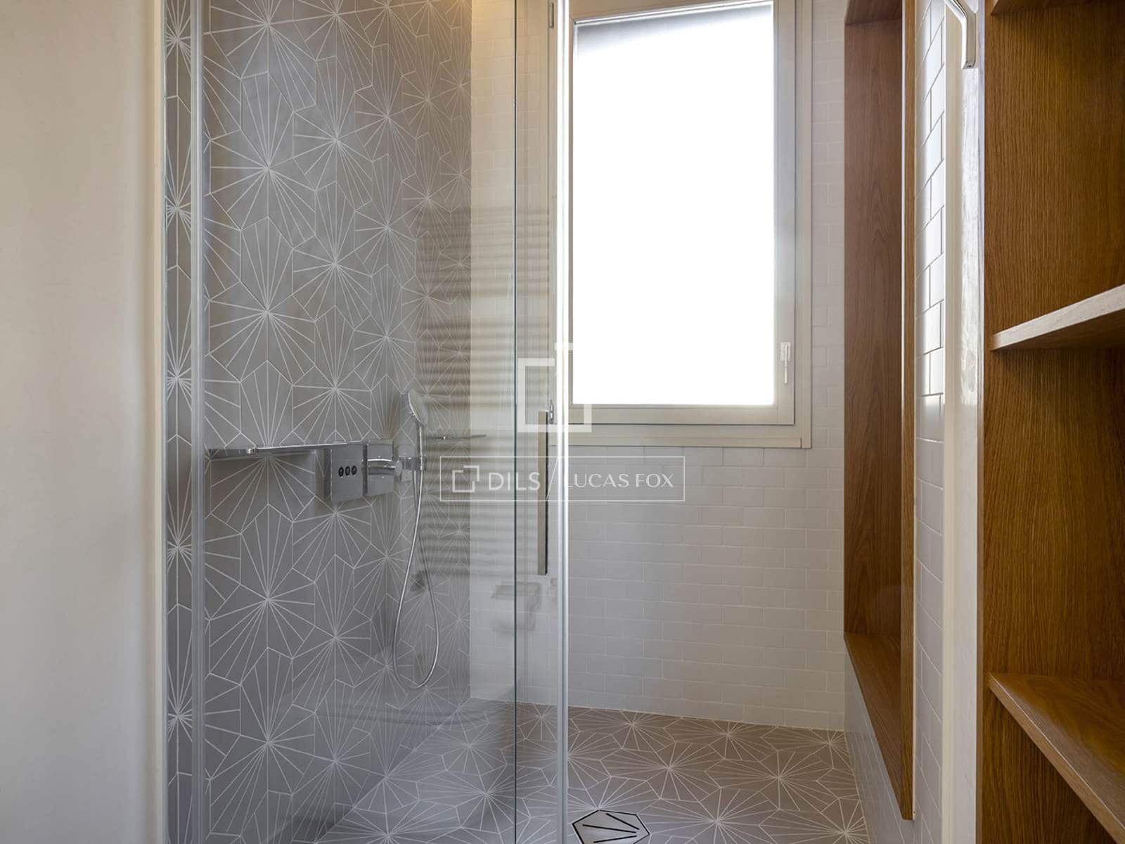 Apartamento de 2 habitaciones en Barcelona ciudad en venta con piscina - 2.200.000 € (Ref: 9748357)