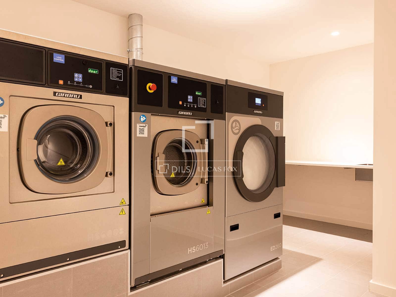 Apartamento de 2 habitaciones en Barcelona ciudad en venta con piscina - 2.200.000 € (Ref: 9748357)