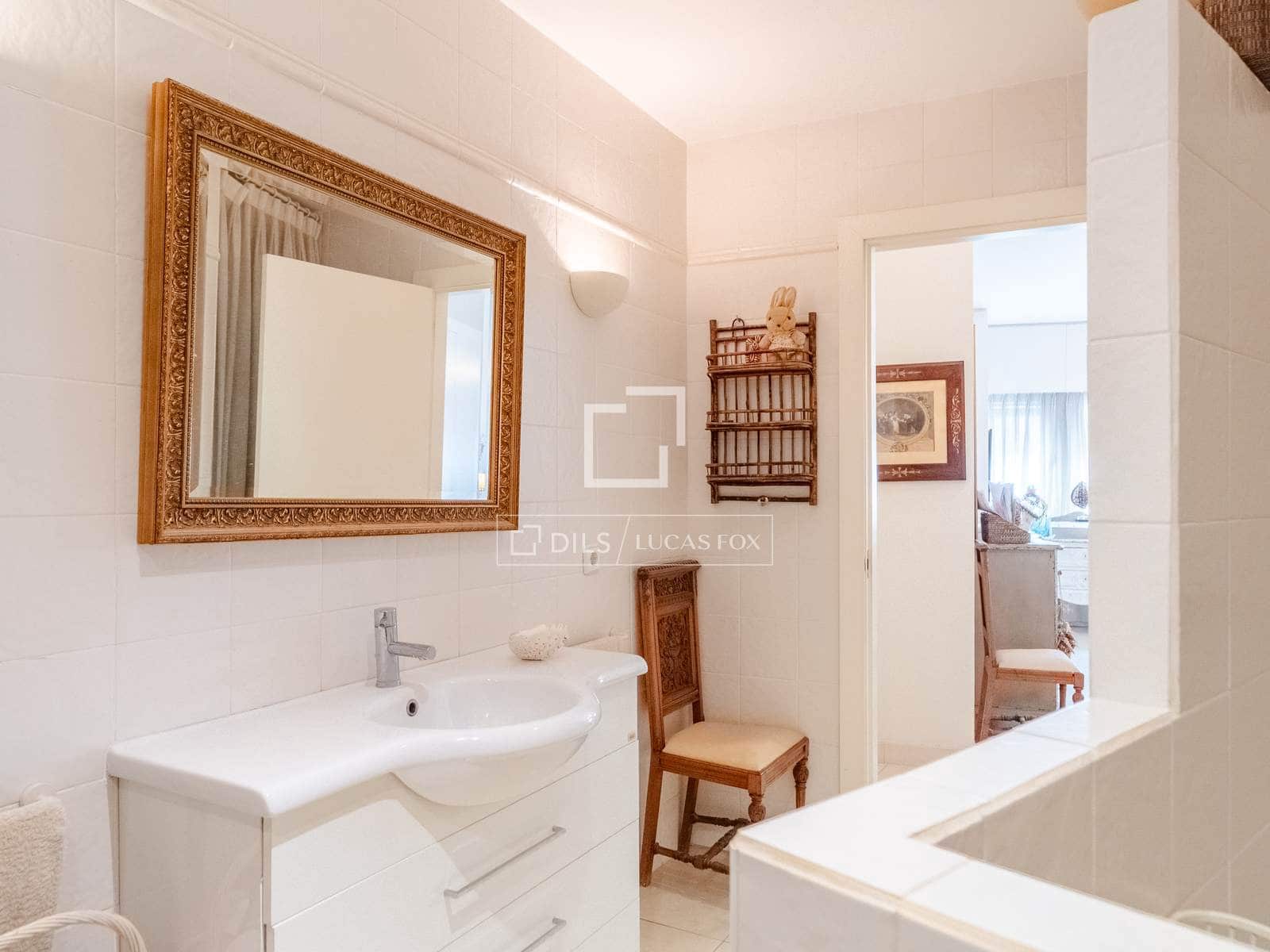 4 Zimmer Apartment zu verkaufen in Valencia Stadt mit Garage - 1.900.000 € (Ref: 9749286)