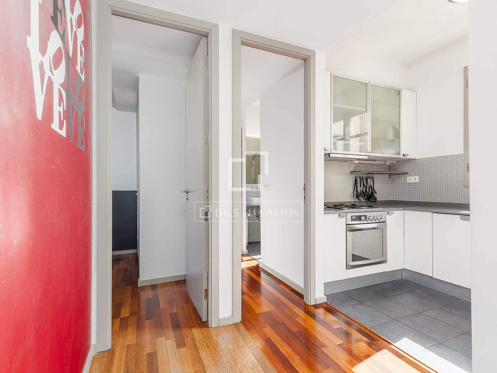 Apartamento de 2 habitaciones en Barcelona ciudad en venta - 400.000 € (Ref: 9750979)