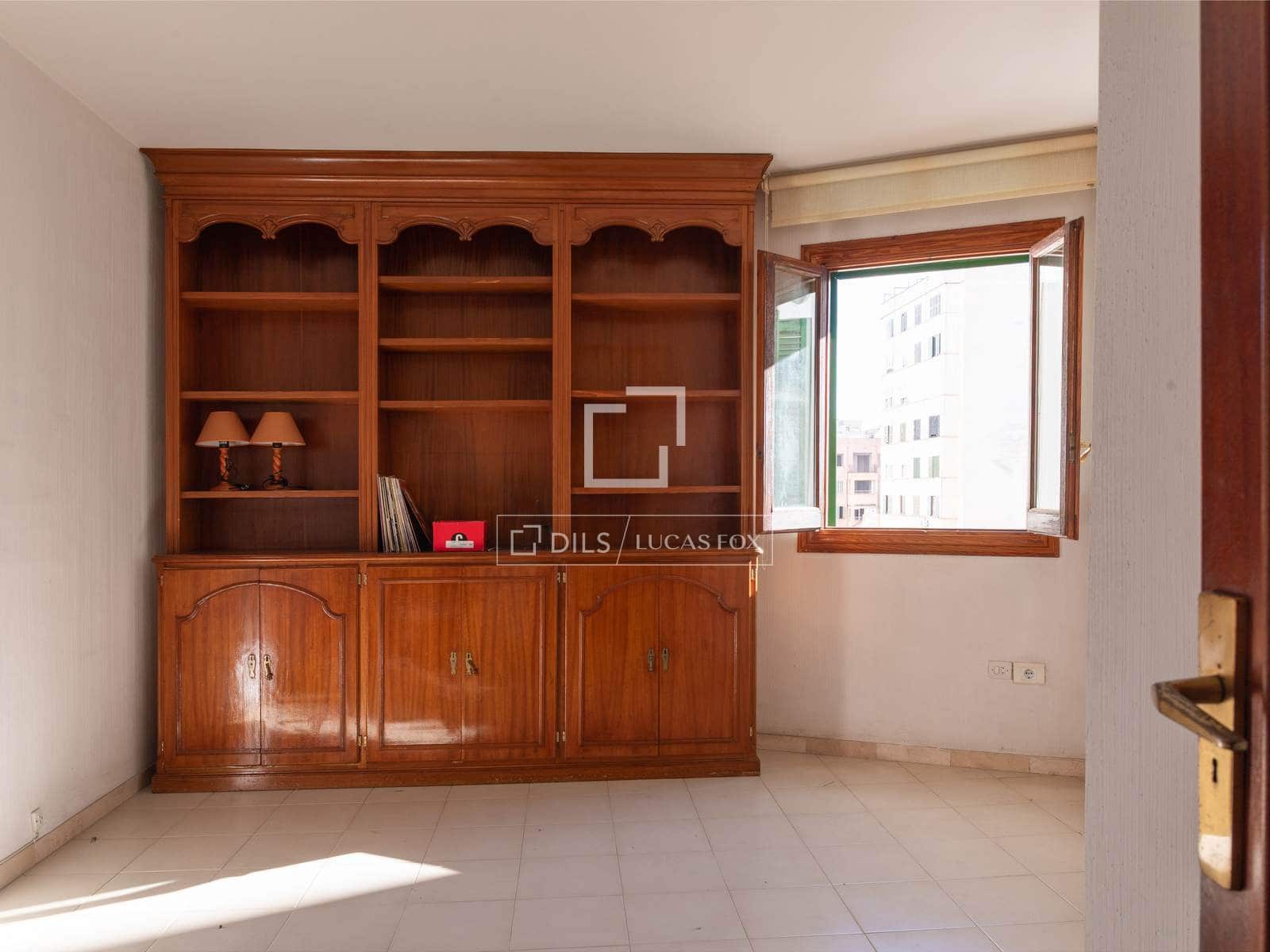 6 quarto Apartamento para venda em Palma de Mallorca com garagem - 625 000 € (Ref: 9750980)