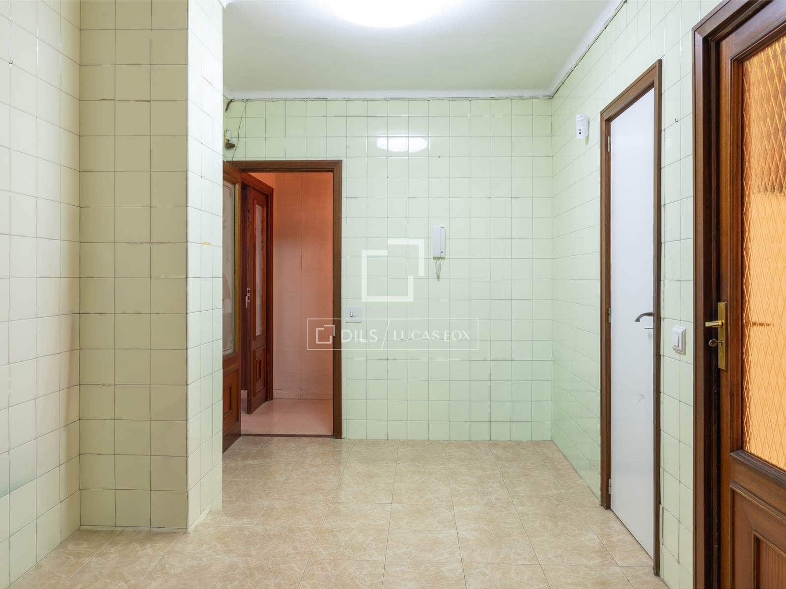 6 quarto Apartamento para venda em Palma de Mallorca com garagem - 625 000 € (Ref: 9750980)