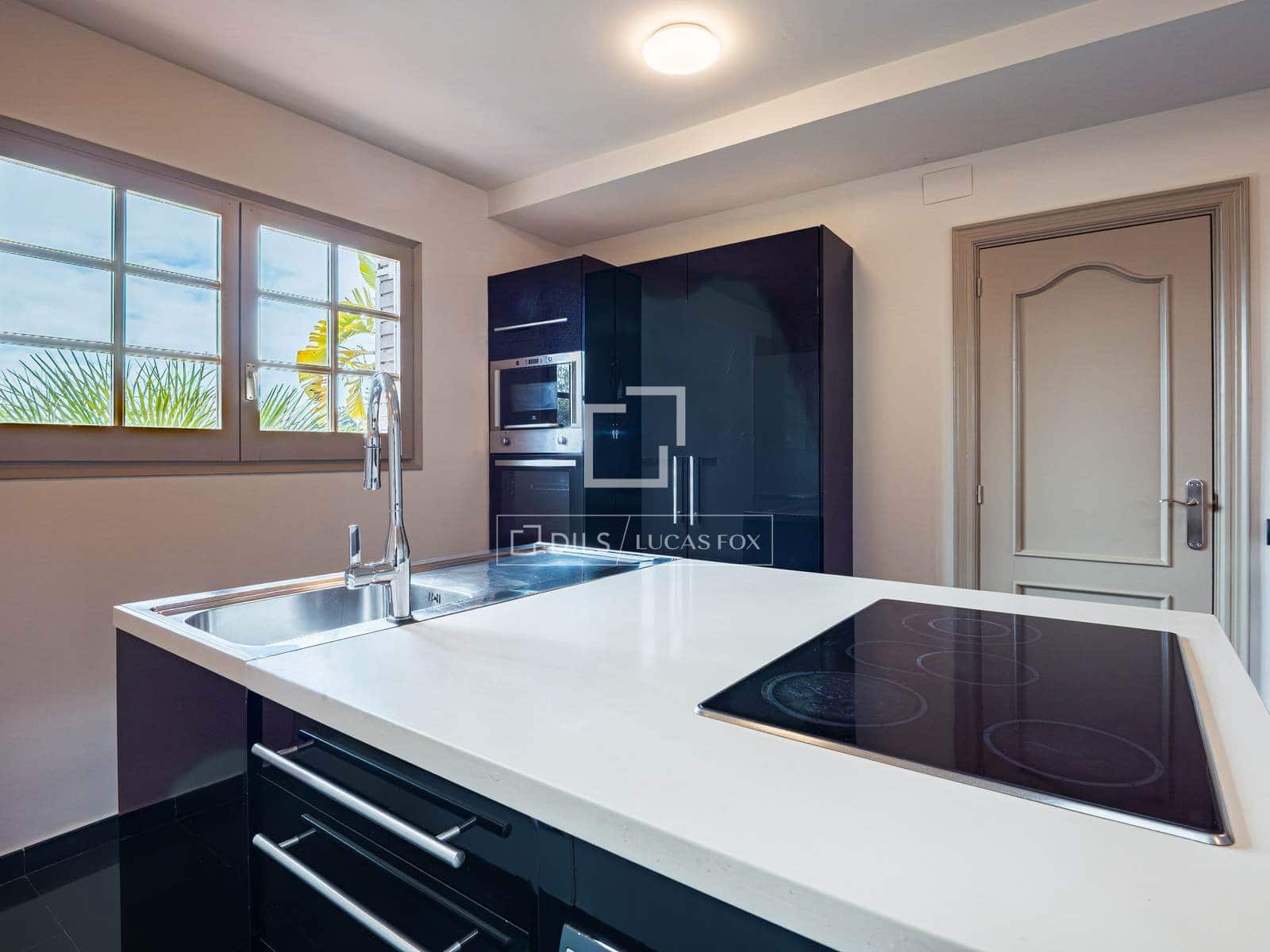 5 Zimmer Villa zu verkaufen in Castelldefels mit Pool Garage - 1.350.000 € (Ref: 9751425)