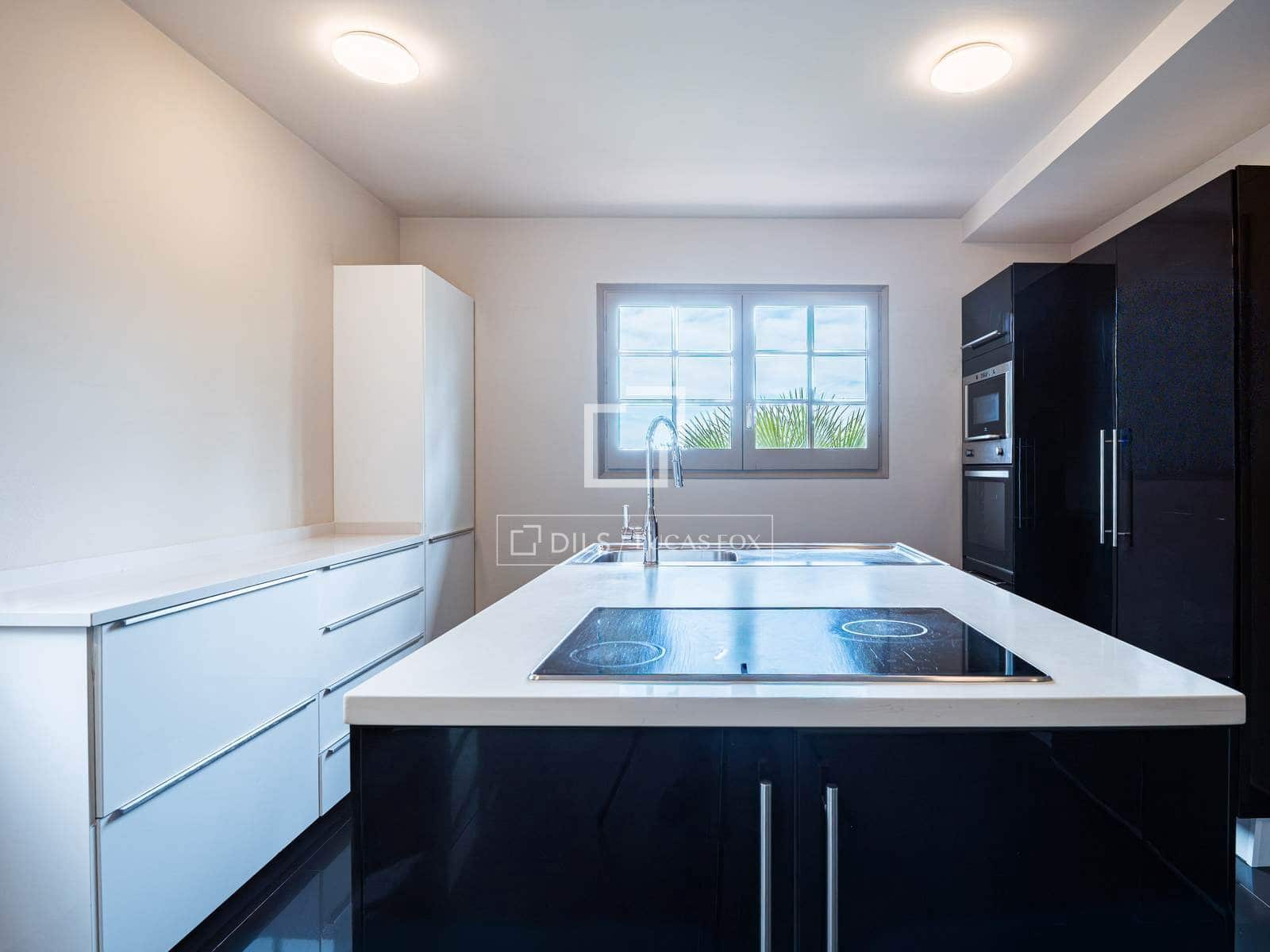 5 Zimmer Villa zu verkaufen in Castelldefels mit Pool Garage - 1.350.000 € (Ref: 9751425)