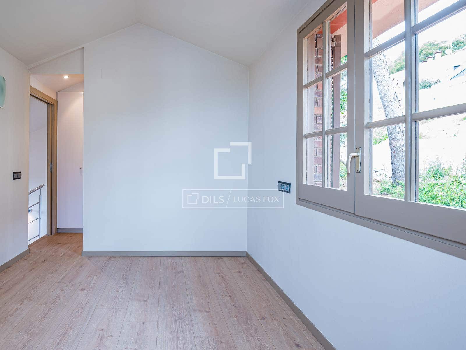 5 Zimmer Villa zu verkaufen in Castelldefels mit Pool Garage - 1.350.000 € (Ref: 9751425)