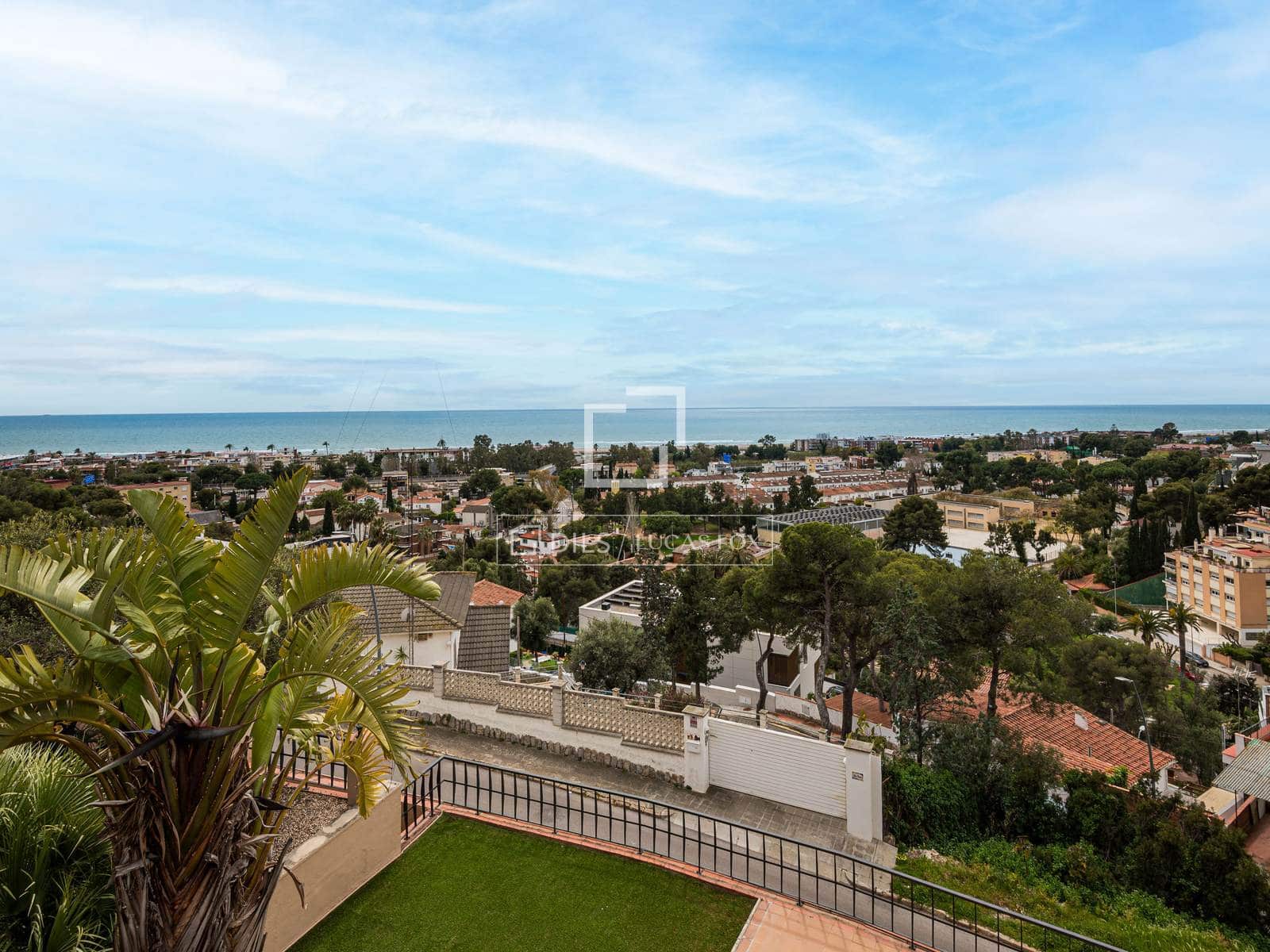 5 Zimmer Villa zu verkaufen in Castelldefels mit Pool Garage - 1.350.000 € (Ref: 9751425)