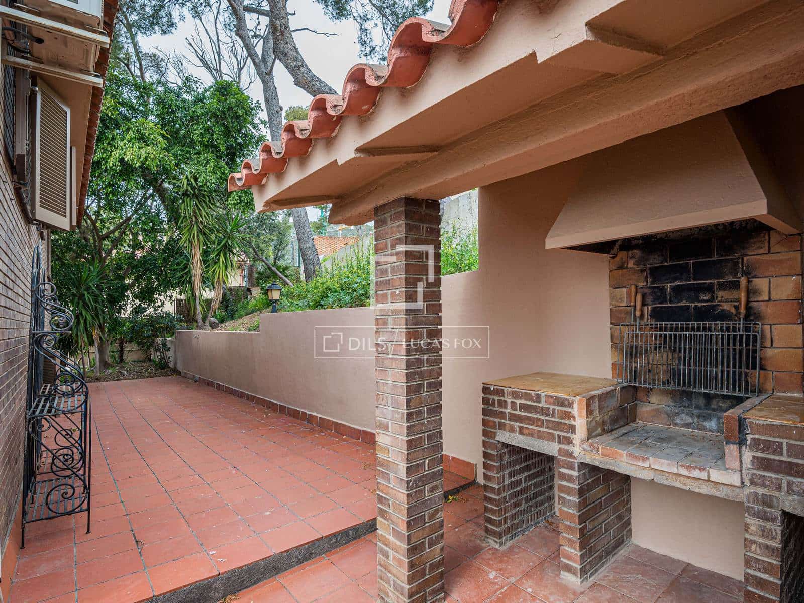 5 Zimmer Villa zu verkaufen in Castelldefels mit Pool Garage - 1.350.000 € (Ref: 9751425)