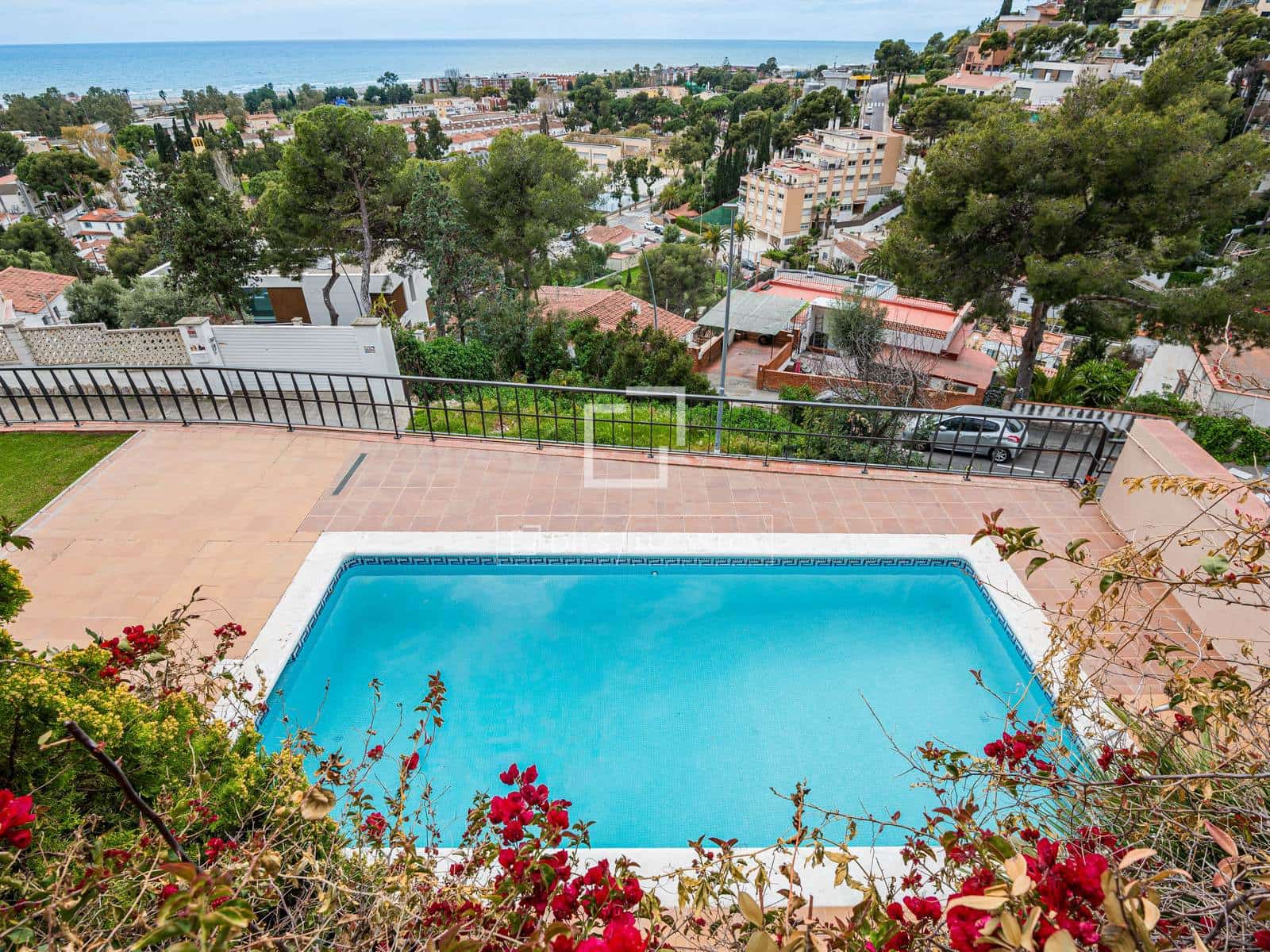 5 Zimmer Villa zu verkaufen in Castelldefels mit Pool Garage - 1.350.000 € (Ref: 9751425)