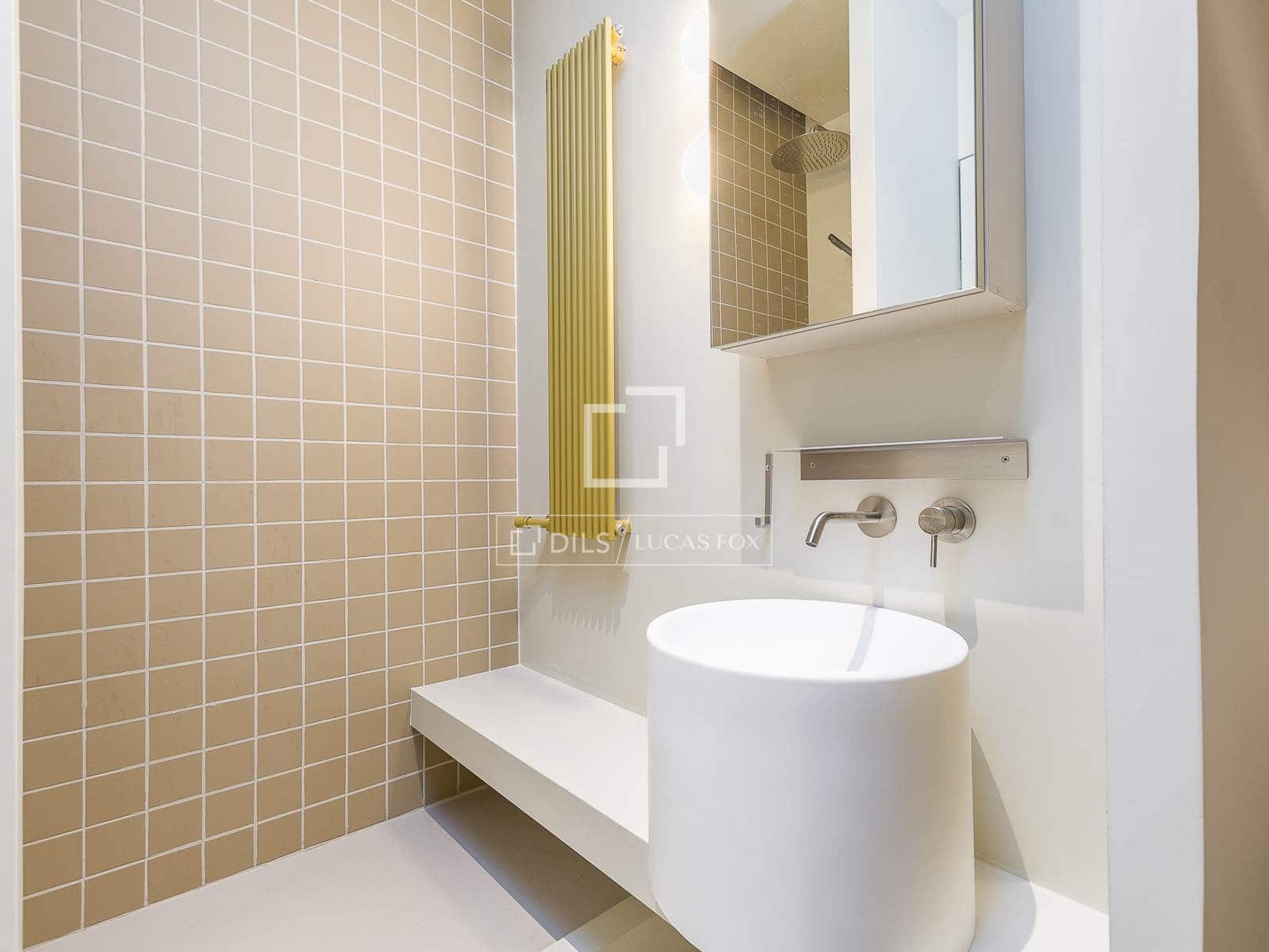 3 soveværelse Lejlighed til salg i Barcelona by - € 1.900.000 (Ref: 9752335)