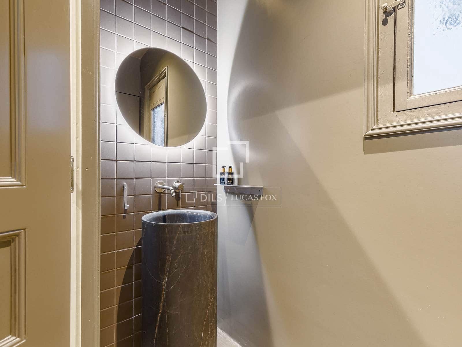 3 soveværelse Lejlighed til salg i Barcelona by - € 1.900.000 (Ref: 9752335)