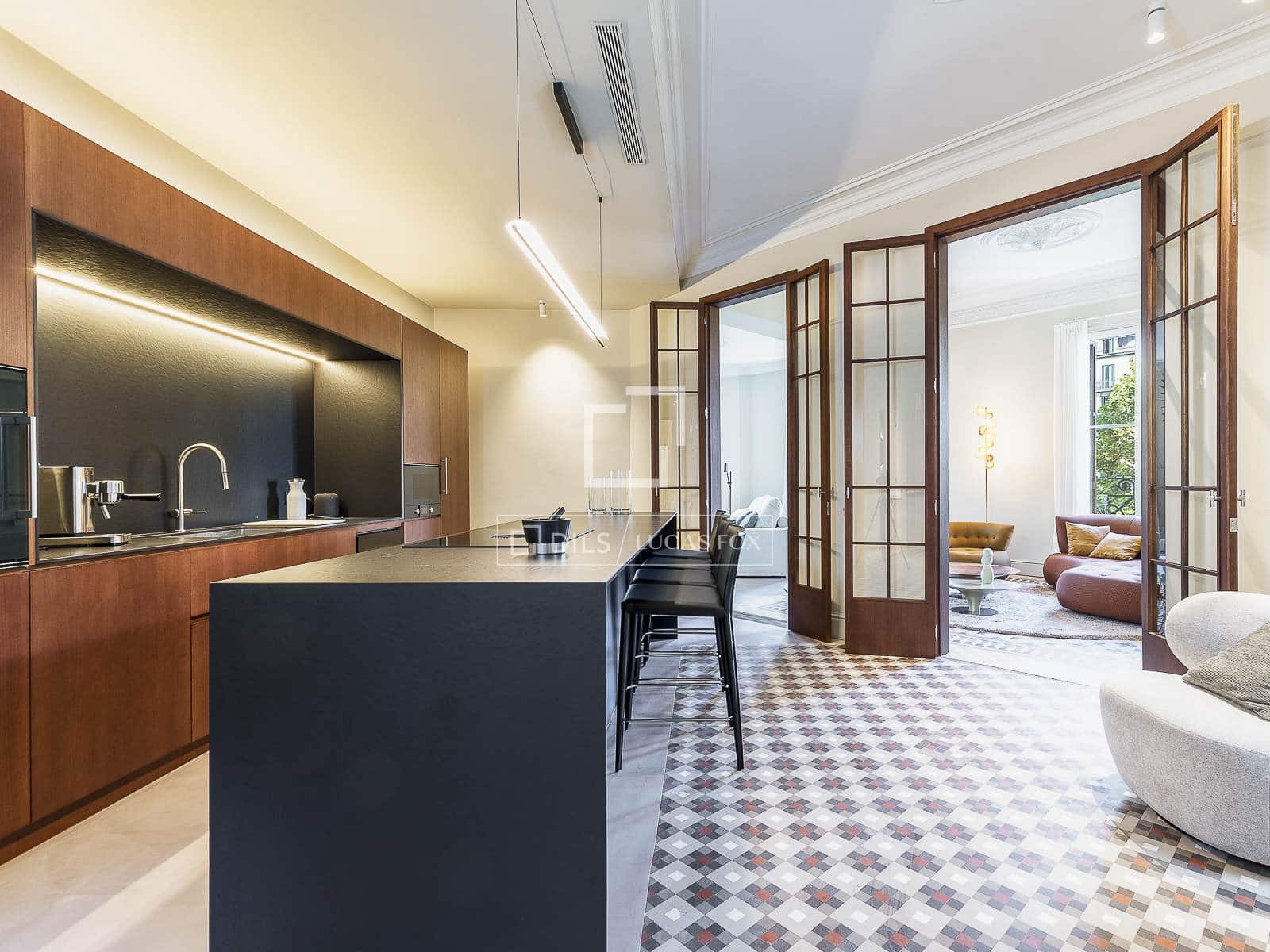 3 soveværelse Lejlighed til salg i Barcelona by - € 1.900.000 (Ref: 9752335)