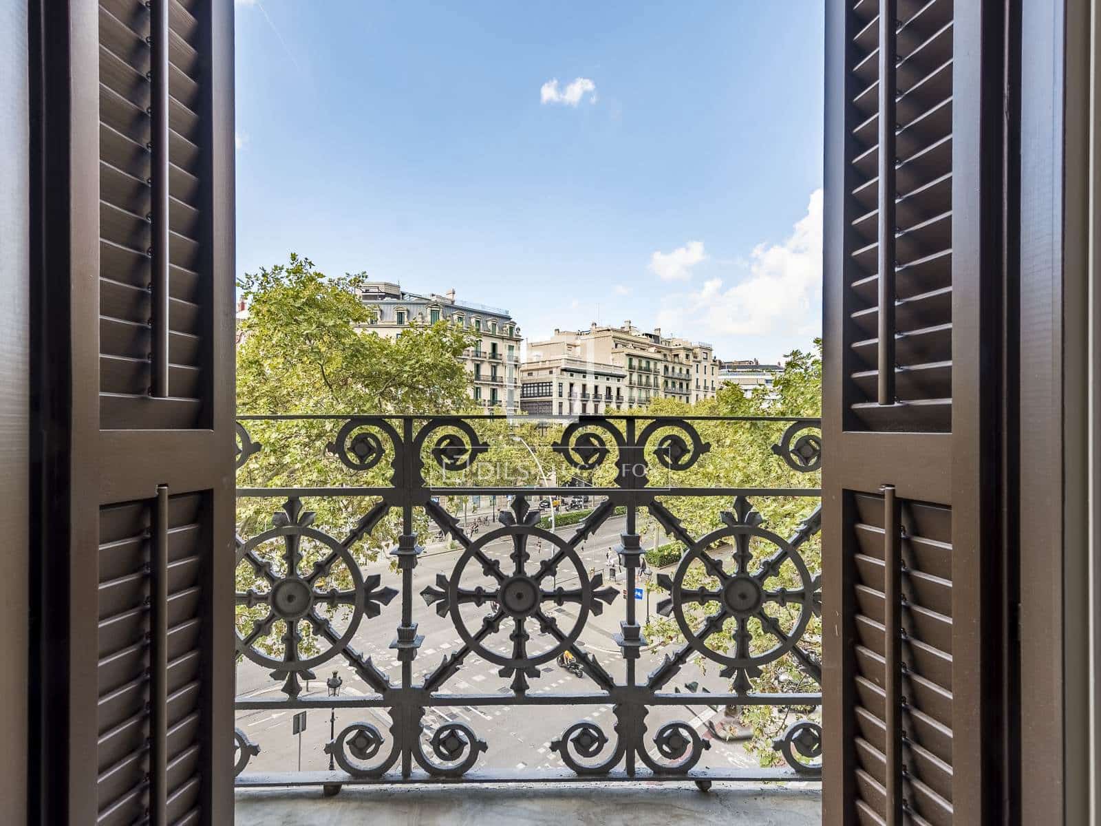 3 soveværelse Lejlighed til salg i Barcelona by - € 1.900.000 (Ref: 9752335)