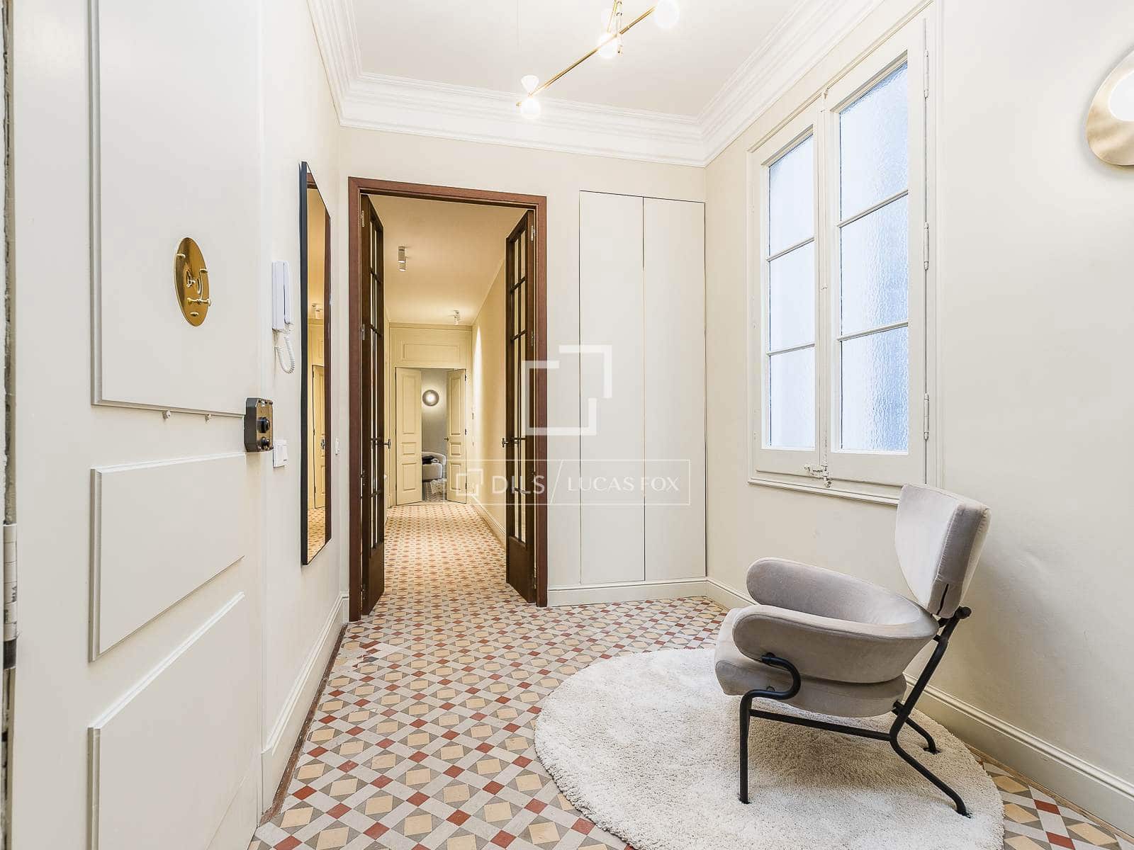 3 soveværelse Lejlighed til salg i Barcelona by - € 1.900.000 (Ref: 9752335)