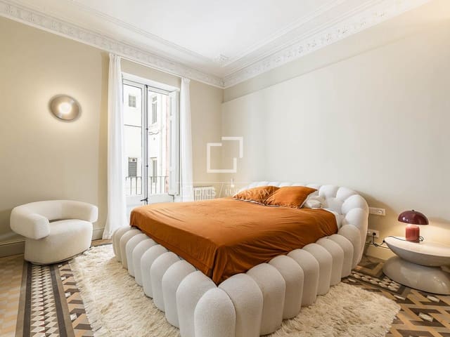 3 soveværelse Lejlighed til salg i Barcelona by - € 1.900.000 (Ref: 9752335)