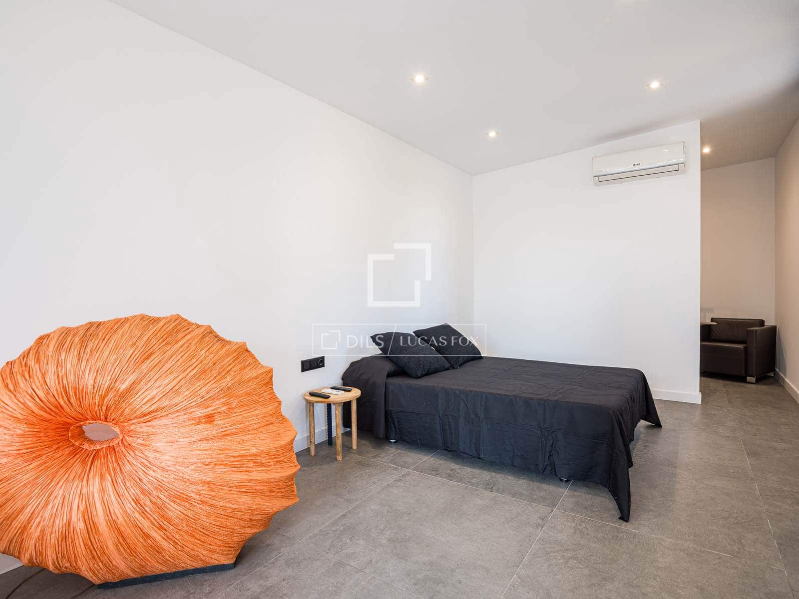 14 slaapkamer Villa te koop in Sant Cugat del Valles met zwembad - € 1.395.000 (Ref: 9752336)