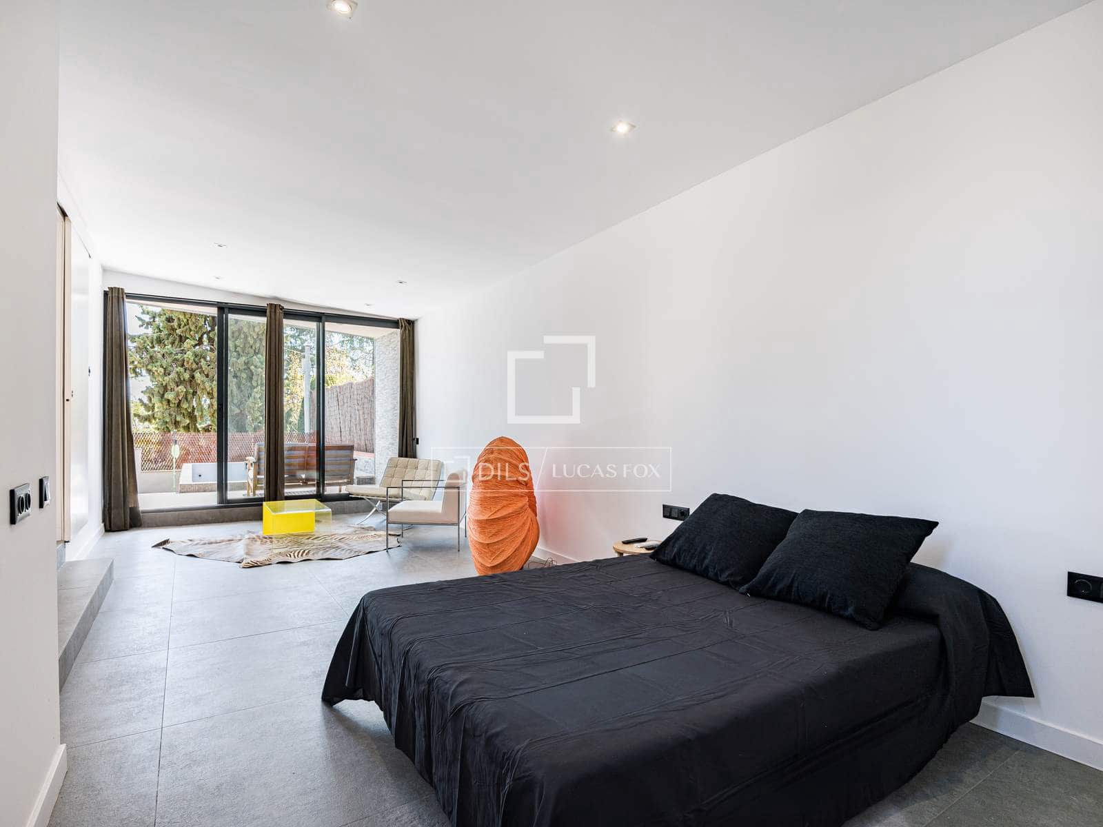 14 slaapkamer Villa te koop in Sant Cugat del Valles met zwembad - € 1.395.000 (Ref: 9752336)