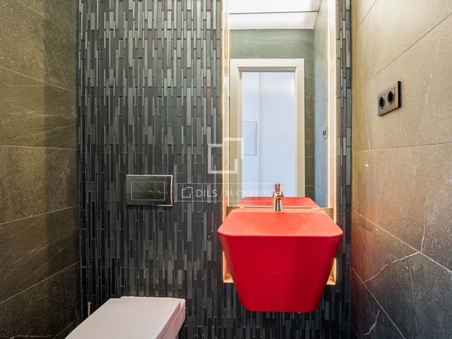 14 slaapkamer Villa te koop in Sant Cugat del Vallès met zwembad - € 1.395.000 (Ref: 9752336)