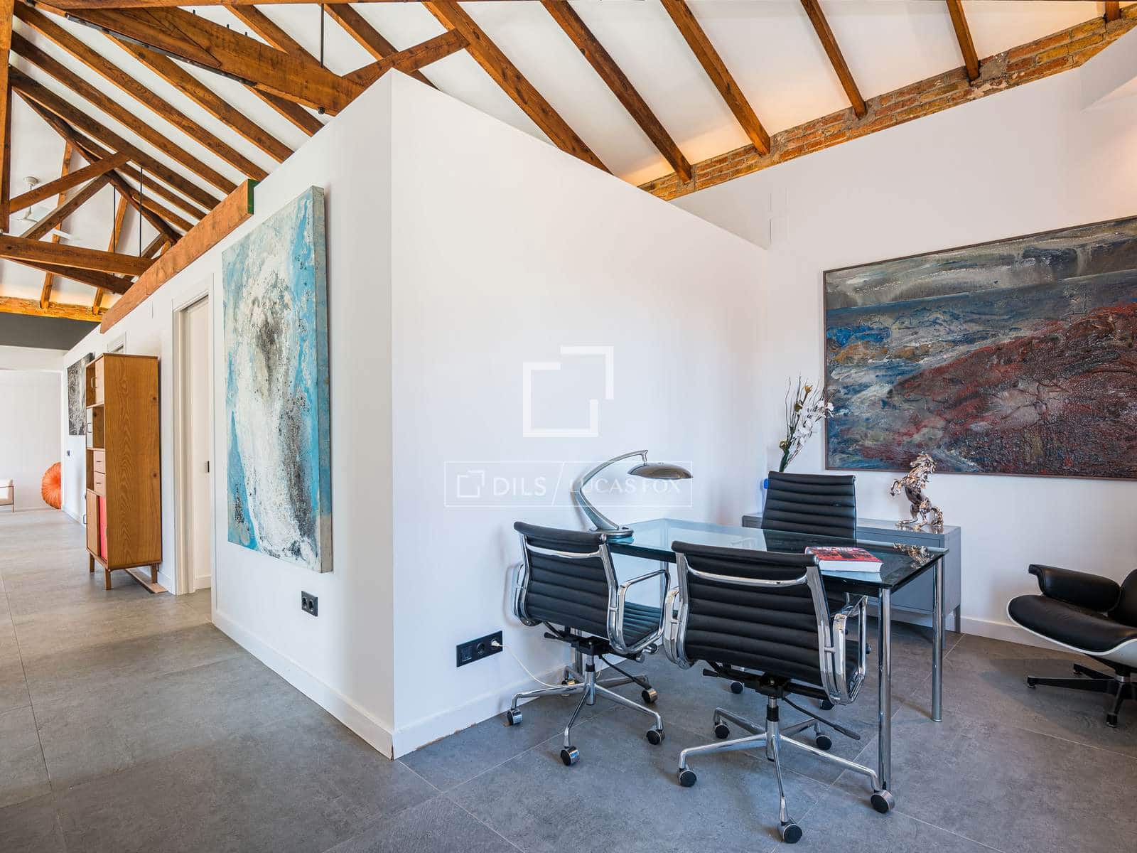 14 slaapkamer Villa te koop in Sant Cugat del Valles met zwembad - € 1.395.000 (Ref: 9752336)