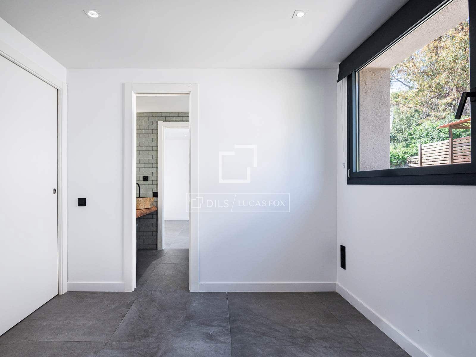 14 slaapkamer Villa te koop in Sant Cugat del Valles met zwembad - € 1.395.000 (Ref: 9752336)