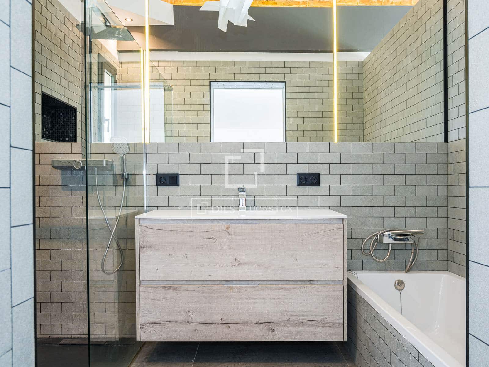 14 slaapkamer Villa te koop in Sant Cugat del Valles met zwembad - € 1.395.000 (Ref: 9752336)