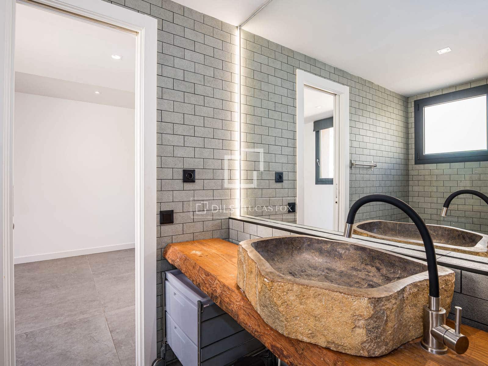 14 slaapkamer Villa te koop in Sant Cugat del Valles met zwembad - € 1.395.000 (Ref: 9752336)