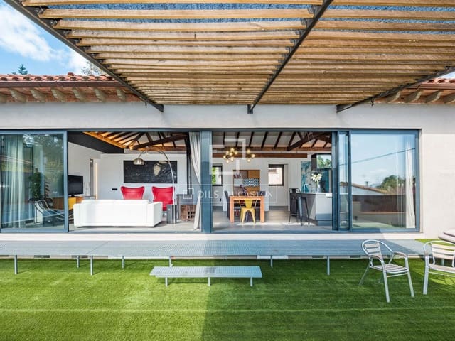 14 slaapkamer Villa te koop in Sant Cugat del Vallès met zwembad - € 1.395.000 (Ref: 9752336)