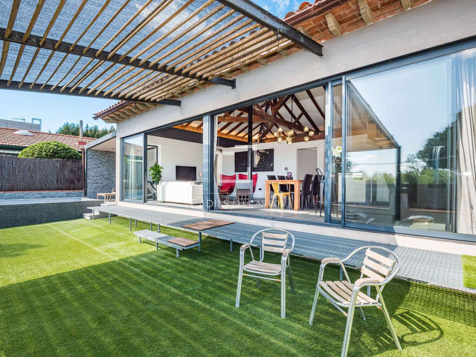 14 slaapkamer Villa te koop in Sant Cugat del Valles met zwembad - € 1.395.000 (Ref: 9752336)