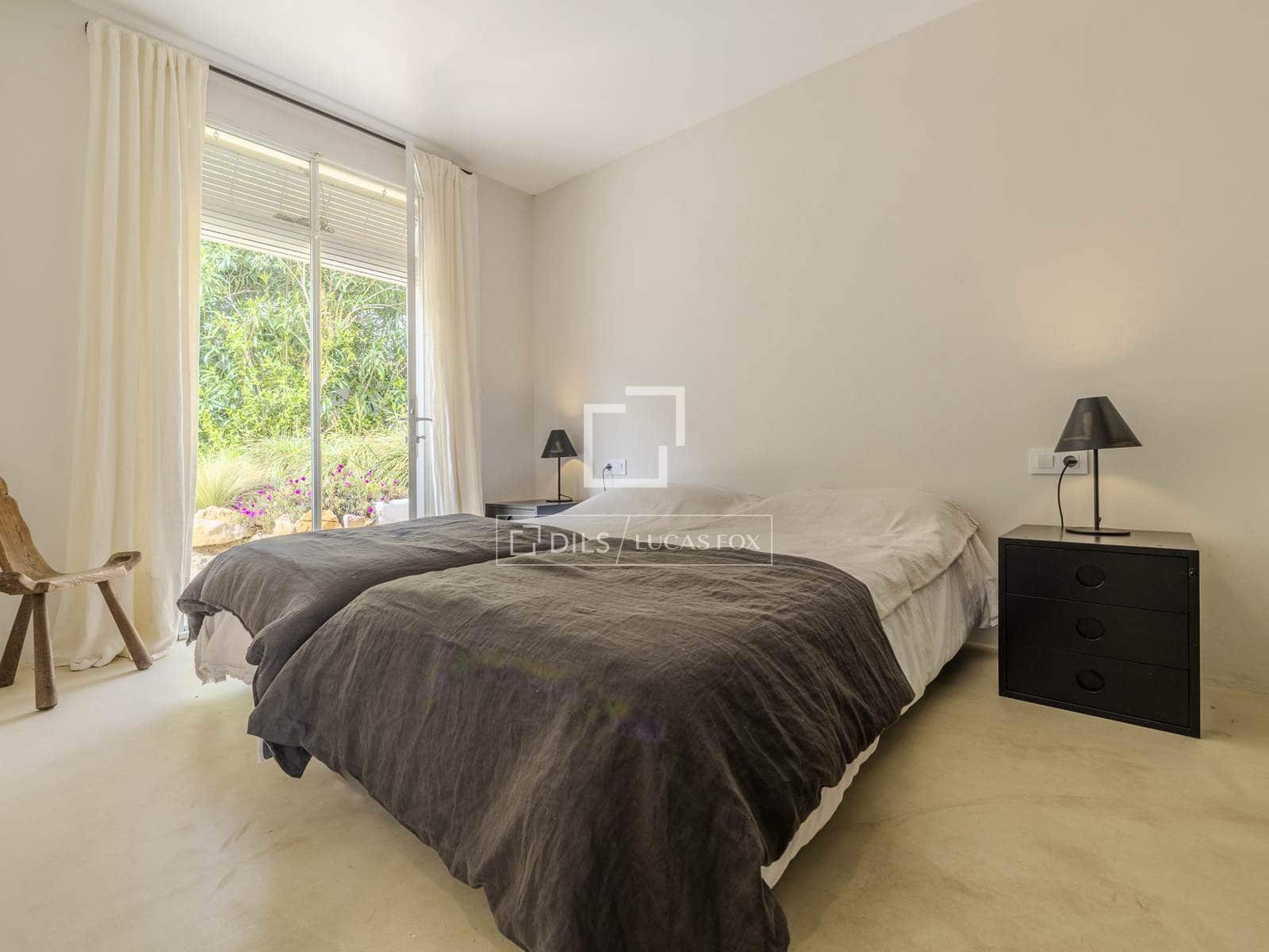 3 bedroom Villa for sale in Denia with pool garage - € 799,000 (Ref: 9752459)